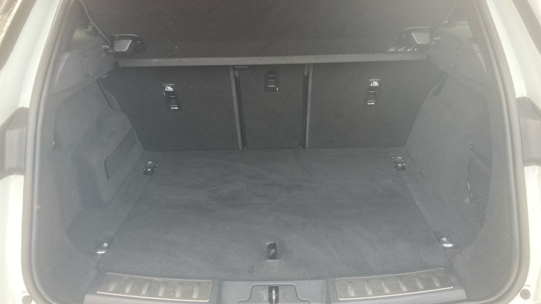 Land Rover Range Rover Evoque 2.0 D180 R-Dynamic SE 5dr Auto Diesel Hatchback